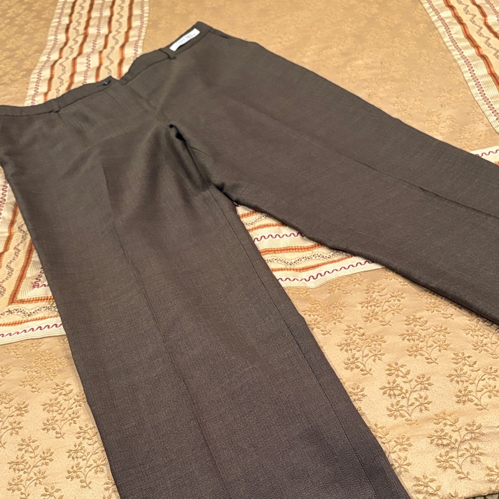 Pendleton Dark Brown Dress Pants, 100% Virgin Wool, Like New Condition, 14